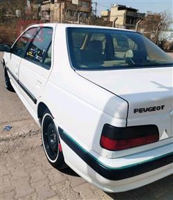 بيجو بارس